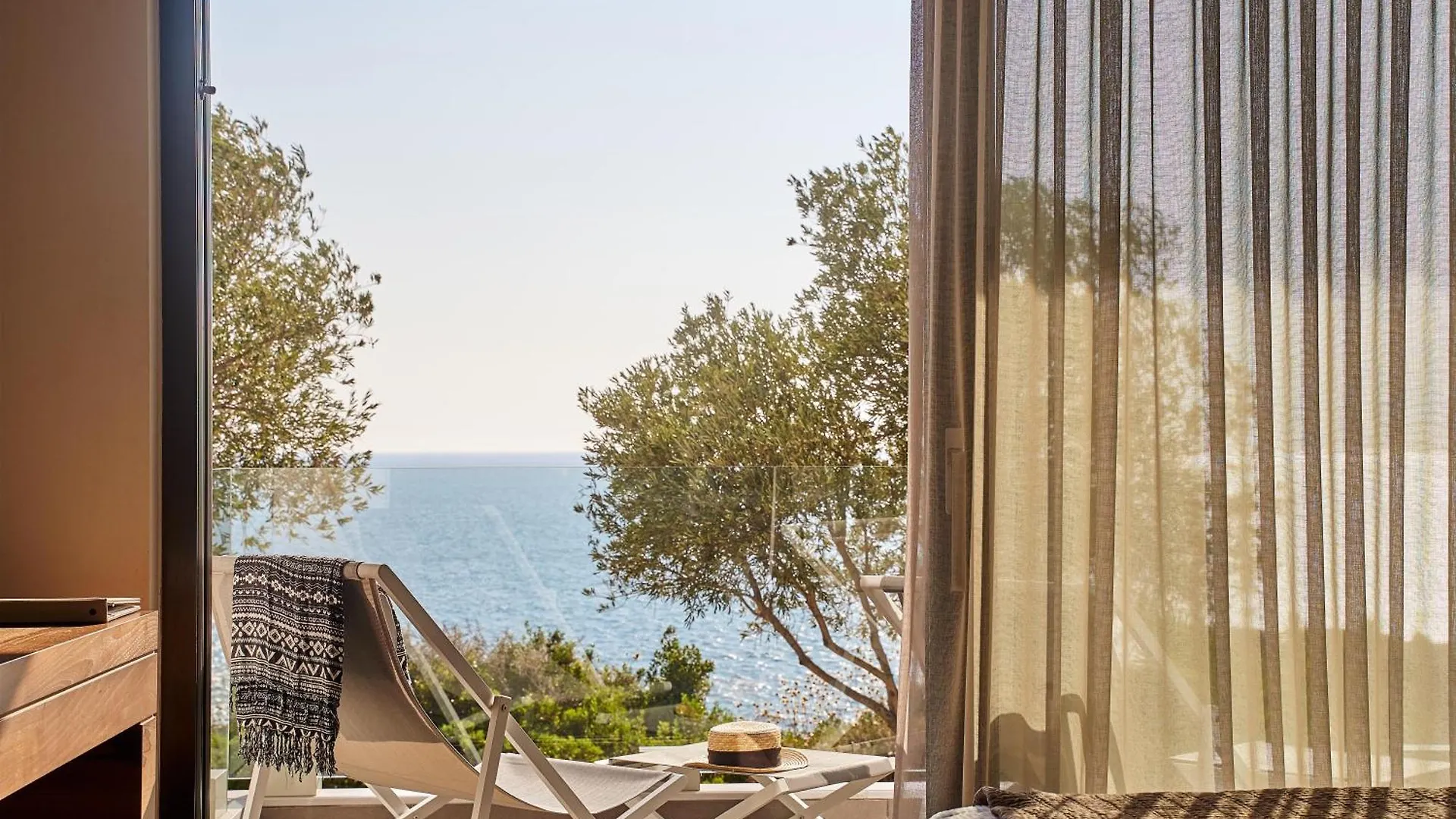 לאסי White Rocks Hotel Kefalonia