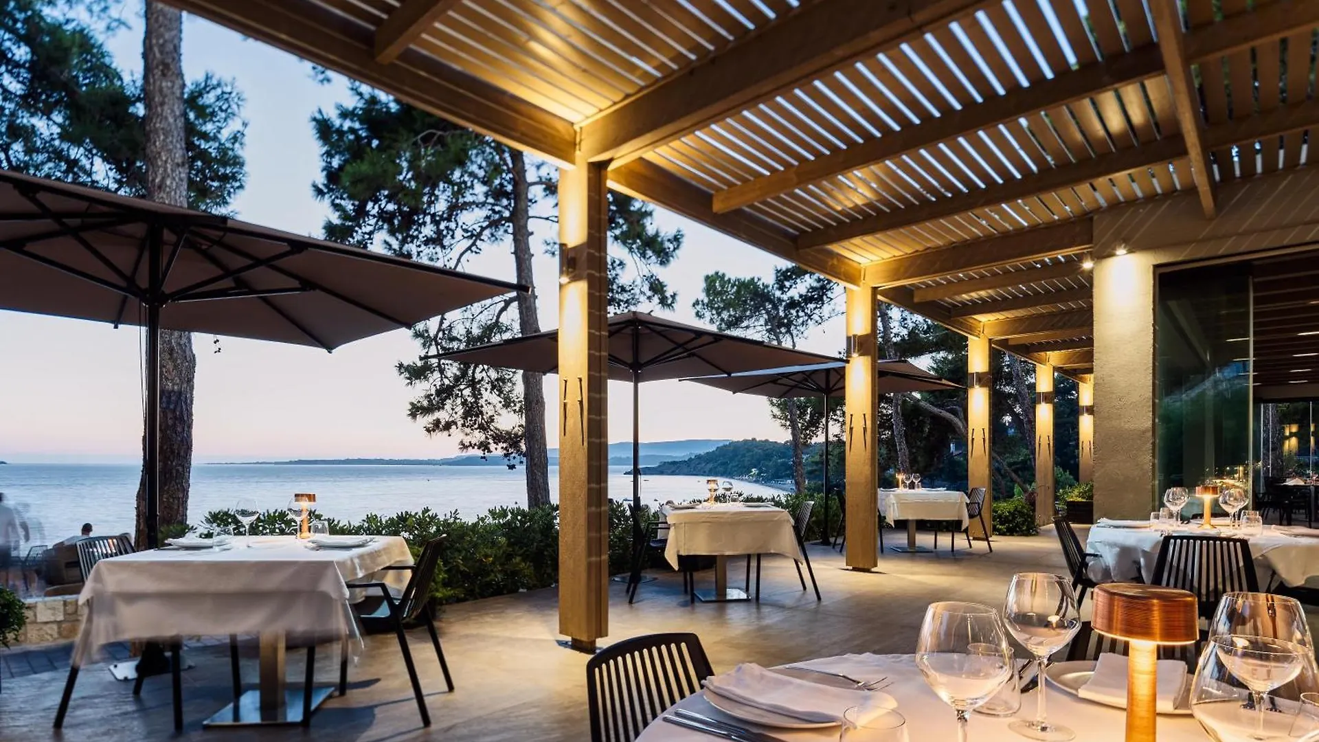 לאסי White Rocks Hotel Kefalonia יוון