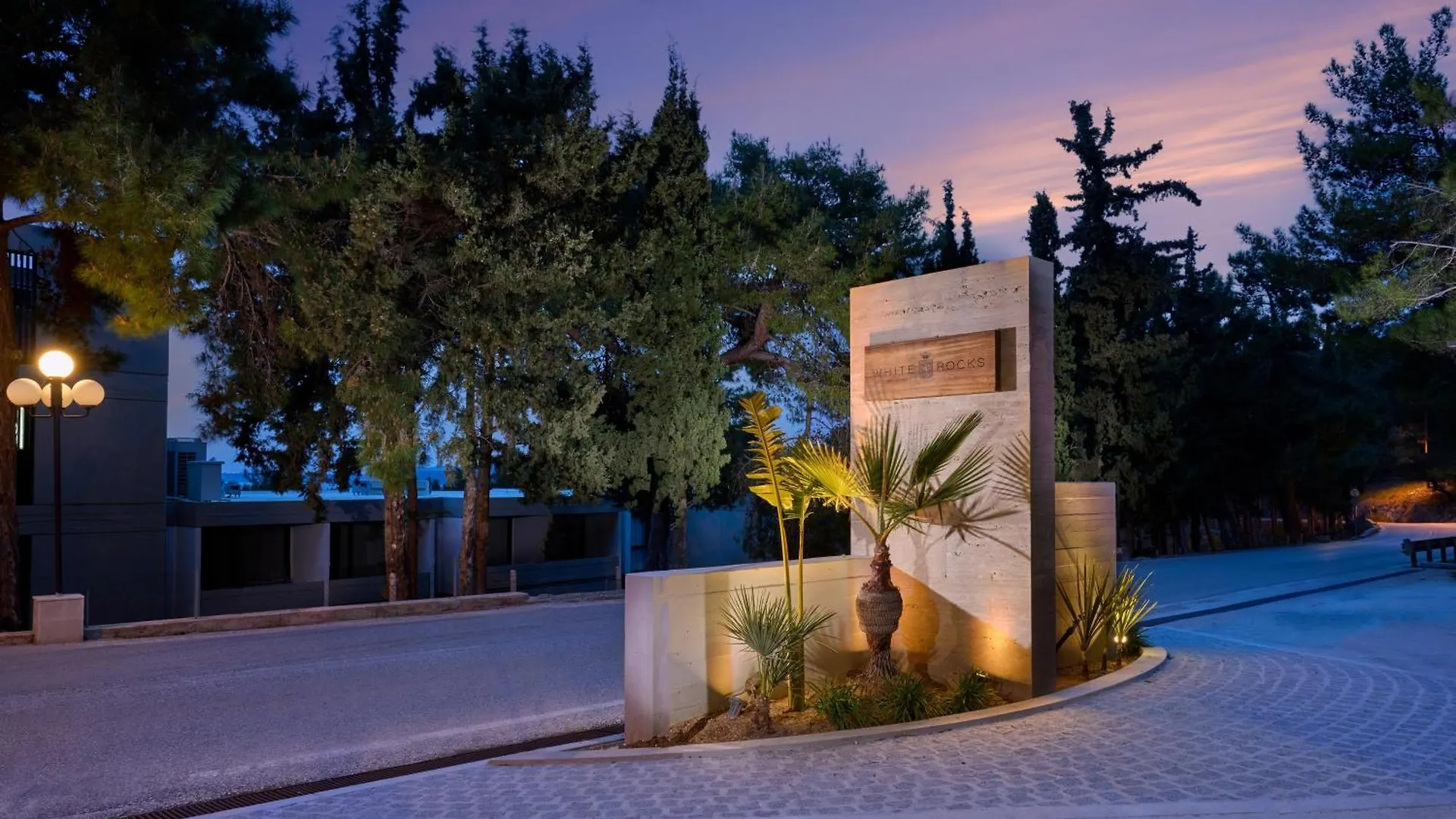 לאסי White Rocks Hotel Kefalonia 4*,