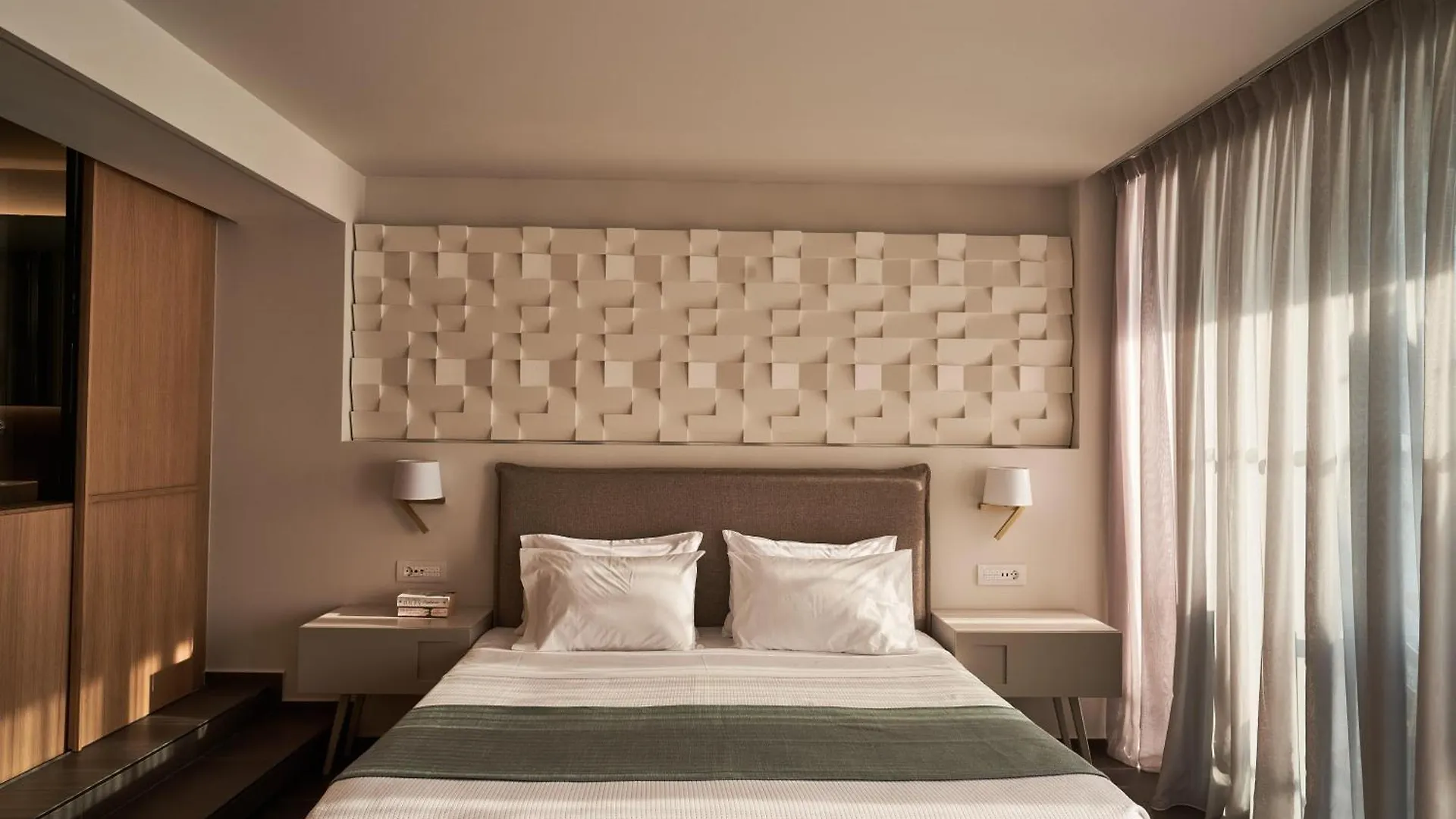לאסי White Rocks Hotel Kefalonia