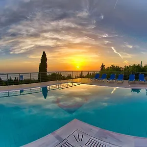 Apartment Panoramic Sunset, Kothréas
